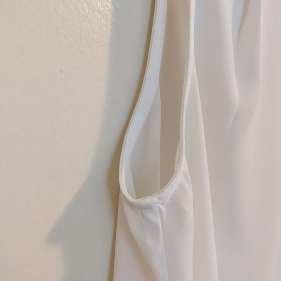 Sleeveless White Blouse with Gold Chain Detail - Picture 6 of 13